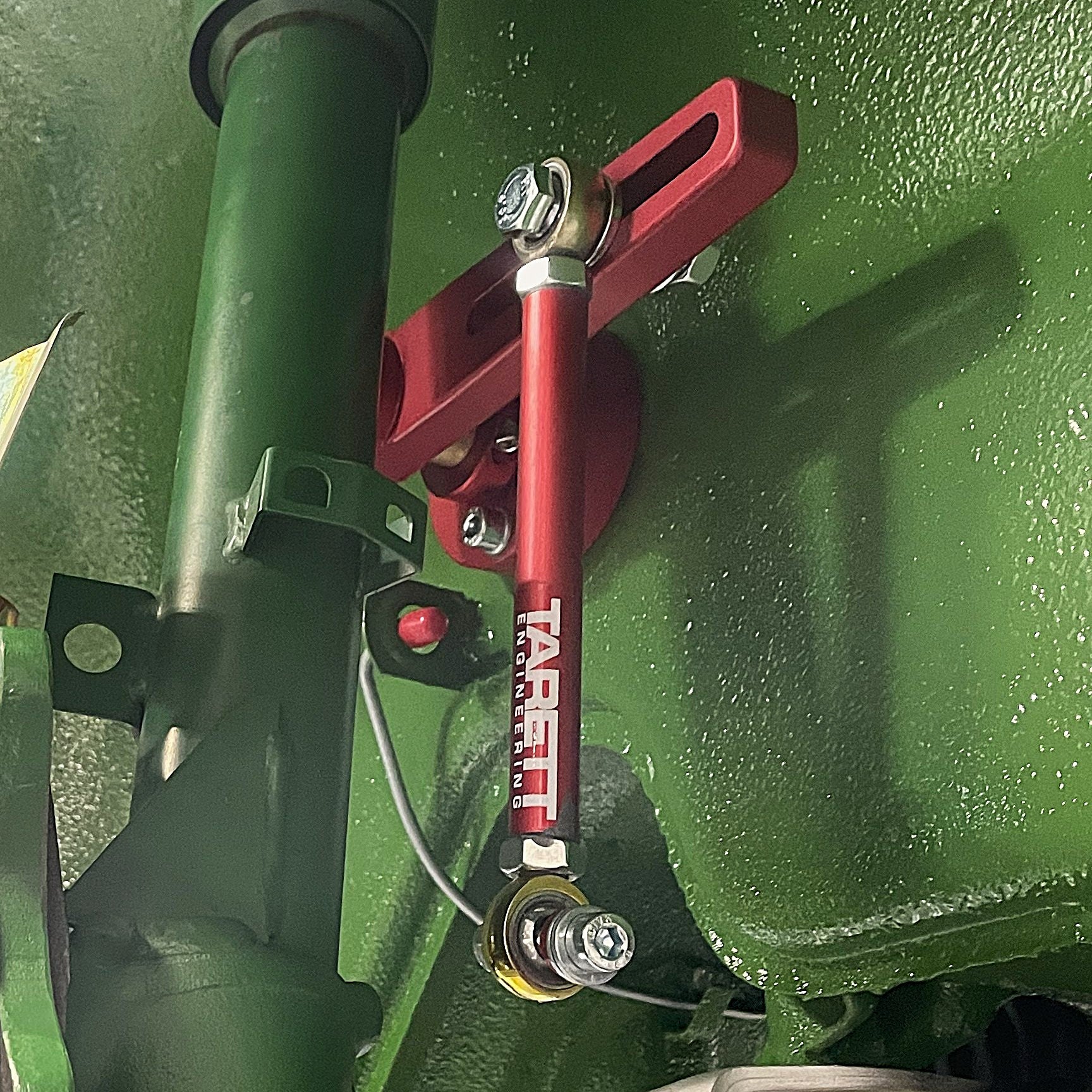 NEW STOCK! Lightweight Hollow 22mm Front Sway Bar System For